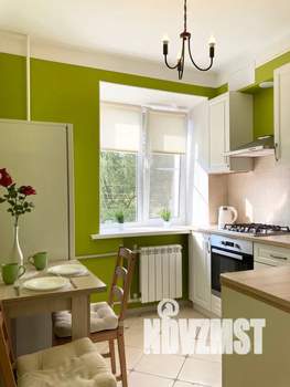 1-к квартира, посуточно, 33м2, 2/4 этаж