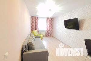2-к квартира, посуточно, 55м2, 1/25 этаж