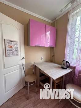 2-к квартира, посуточно, 40м2, 1/2 этаж