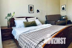 1-к квартира, посуточно, 40м2, 8/25 этаж