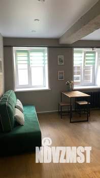 Студия квартира, посуточно, 19м2, 3/3 этаж