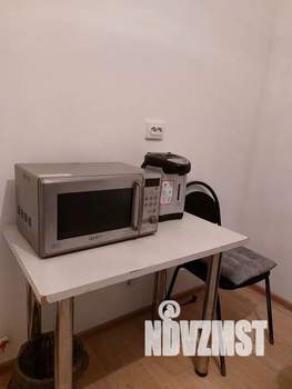 1-к квартира, посуточно, 38м2, 2/9 этаж