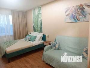 1-к квартира, посуточно, 40м2, 1/17 этаж