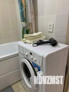 1-к квартира, посуточно, 33м2, 1/1 этаж