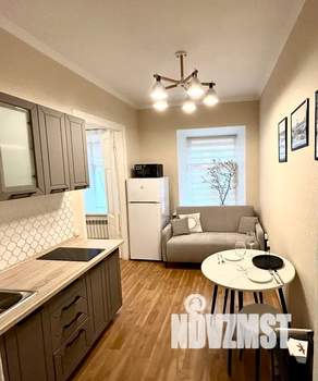 1-к квартира, посуточно, 37м2, 1/2 этаж