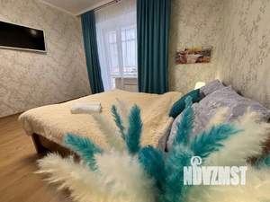 1-к квартира, посуточно, 60м2, 1/1 этаж