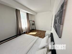 1-к квартира, посуточно, 40м2, 2/3 этаж