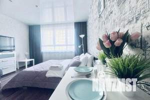 1-к квартира, посуточно, 35м2, 18/25 этаж