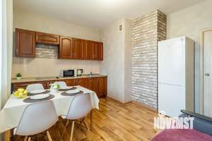 1-к квартира, посуточно, 51м2, 1/1 этаж