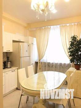 3-к квартира, посуточно, 75м2, 1/1 этаж