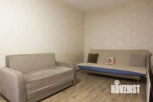 1-к квартира, посуточно, 38м2, 1/1 этаж