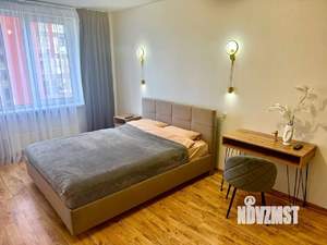 2-к квартира, посуточно, 56м2, 6/18 этаж