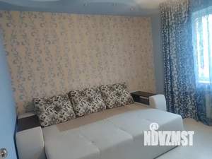 3-к квартира, посуточно, 78м2, 1/10 этаж