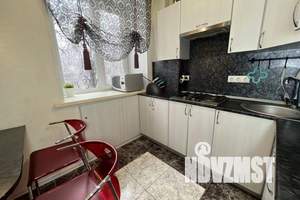 3-к квартира, посуточно, 55м2, 3/5 этаж