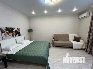 1-к квартира, посуточно, 40м2, 4/9 этаж