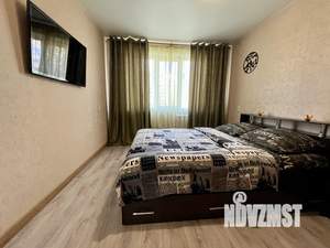 1-к квартира, посуточно, 35м2, 3/9 этаж