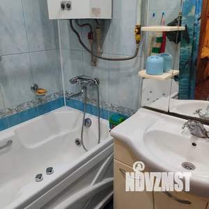 2-к квартира, посуточно, 53м2, 2/5 этаж