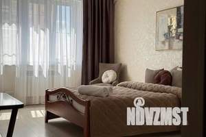 2-к квартира, посуточно, 64м2, 9/17 этаж