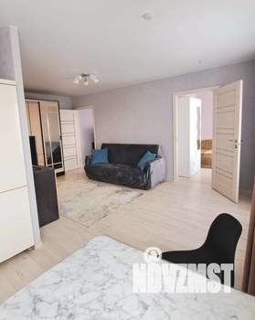 1-к квартира, посуточно, 42м2, 1/1 этаж