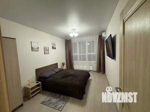 1-к квартира, посуточно, 38м2, 14/14 этаж