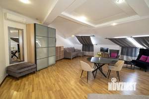 1-к квартира, посуточно, 40м2, 1/1 этаж