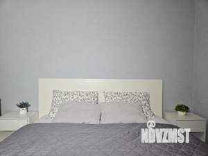 2-к квартира, посуточно, 42м2, 1/17 этаж