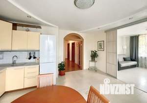 3-к квартира, посуточно, 103м2, 5/5 этаж