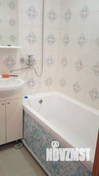 1-к квартира, посуточно, 35м2, 3/6 этаж