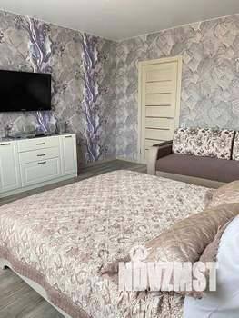 1-к квартира, посуточно, 35м2, 6/9 этаж