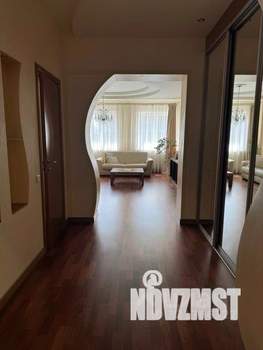 2-к квартира, посуточно, 80м2, 1/1 этаж