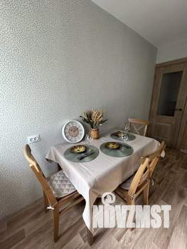 2-к квартира, посуточно, 59м2, 1/1 этаж