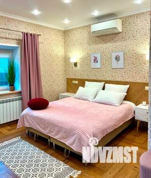 Студия квартира, посуточно, 23м2, 1/3 этаж