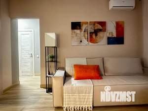 1-к квартира, посуточно, 41м2, 2/25 этаж