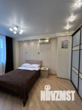 1-к квартира, посуточно, 55м2, 1/1 этаж