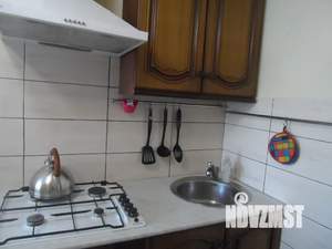 1-к квартира, посуточно, 28м2, 3/9 этаж