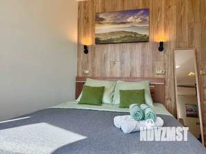 Студия квартира, посуточно, 48м2, 3/19 этаж