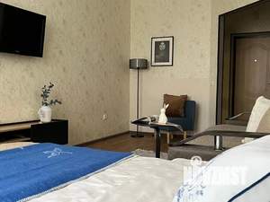 1-к квартира, посуточно, 38м2, 7/25 этаж