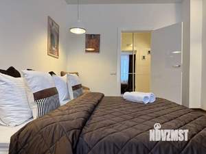 1-к квартира, посуточно, 65м2, 1/1 этаж