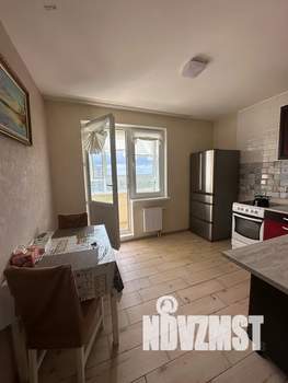 1-к квартира, посуточно, 42м2, 14/17 этаж