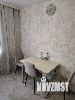 1-к квартира, посуточно, 40м2, 5/9 этаж