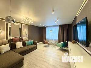 2-к квартира, посуточно, 65м2, 9/27 этаж