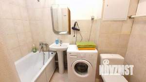 1-к квартира, посуточно, 35м2, 1/1 этаж
