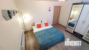 1-к квартира, посуточно, 45м2, 1/1 этаж