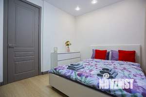 2-к квартира, посуточно, 46м2, 14/18 этаж
