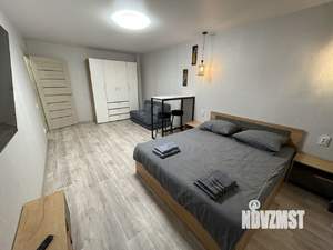 1-к квартира, посуточно, 33м2, 9/9 этаж