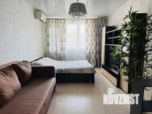 1-к квартира, посуточно, 42м2, 10/18 этаж