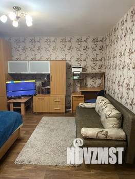1-к квартира, посуточно, 37м2, 1/6 этаж