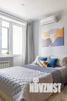 Студия квартира, посуточно, 28м2, 7/17 этаж