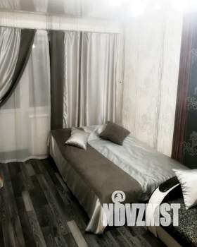 1-к квартира, посуточно, 35м2, 4/5 этаж