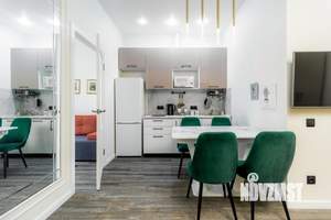 3-к квартира, посуточно, 42м2, 1/1 этаж